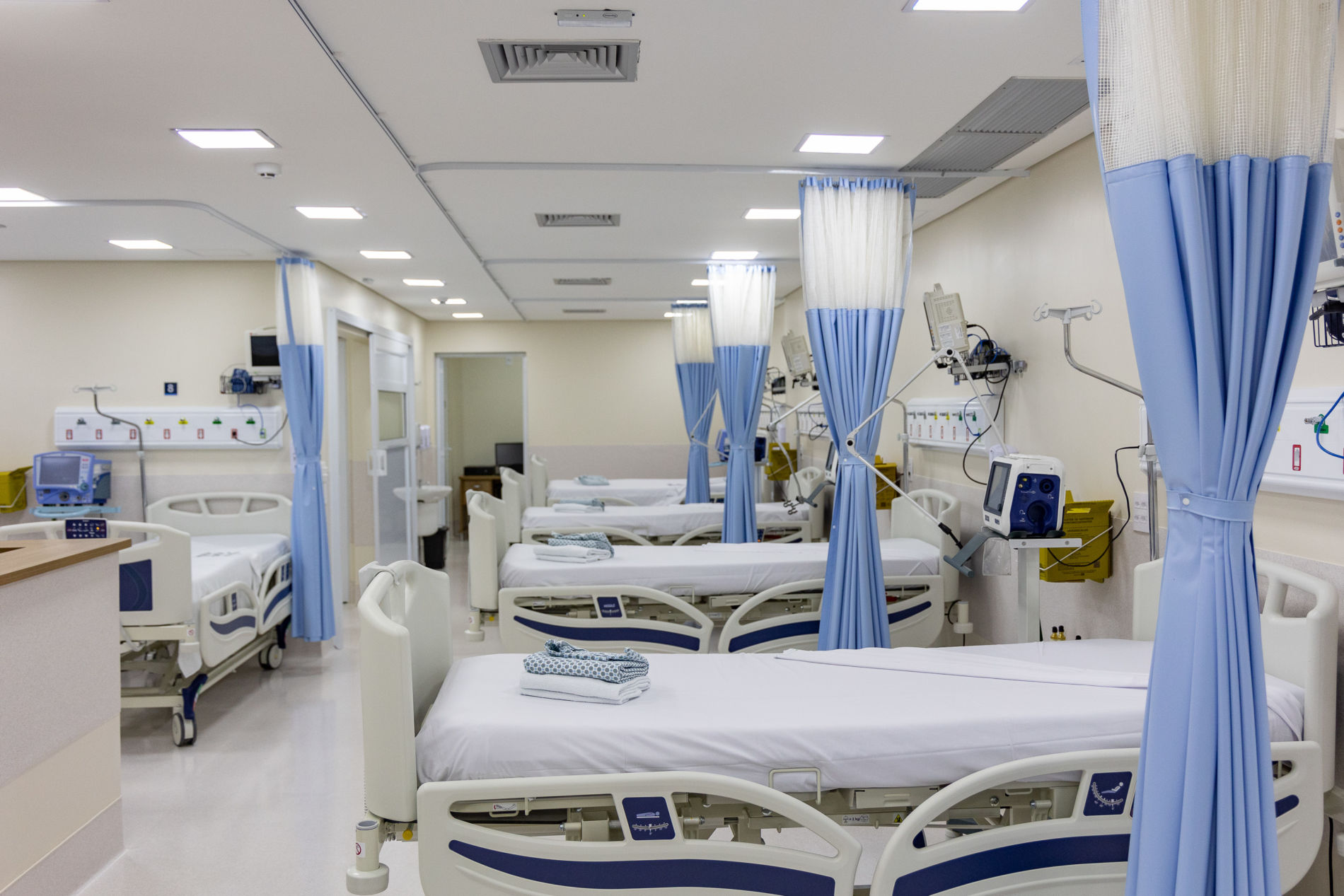 prefeito_entrega_nova_uti_neurologica_hospital_sao_vicente_pa-3